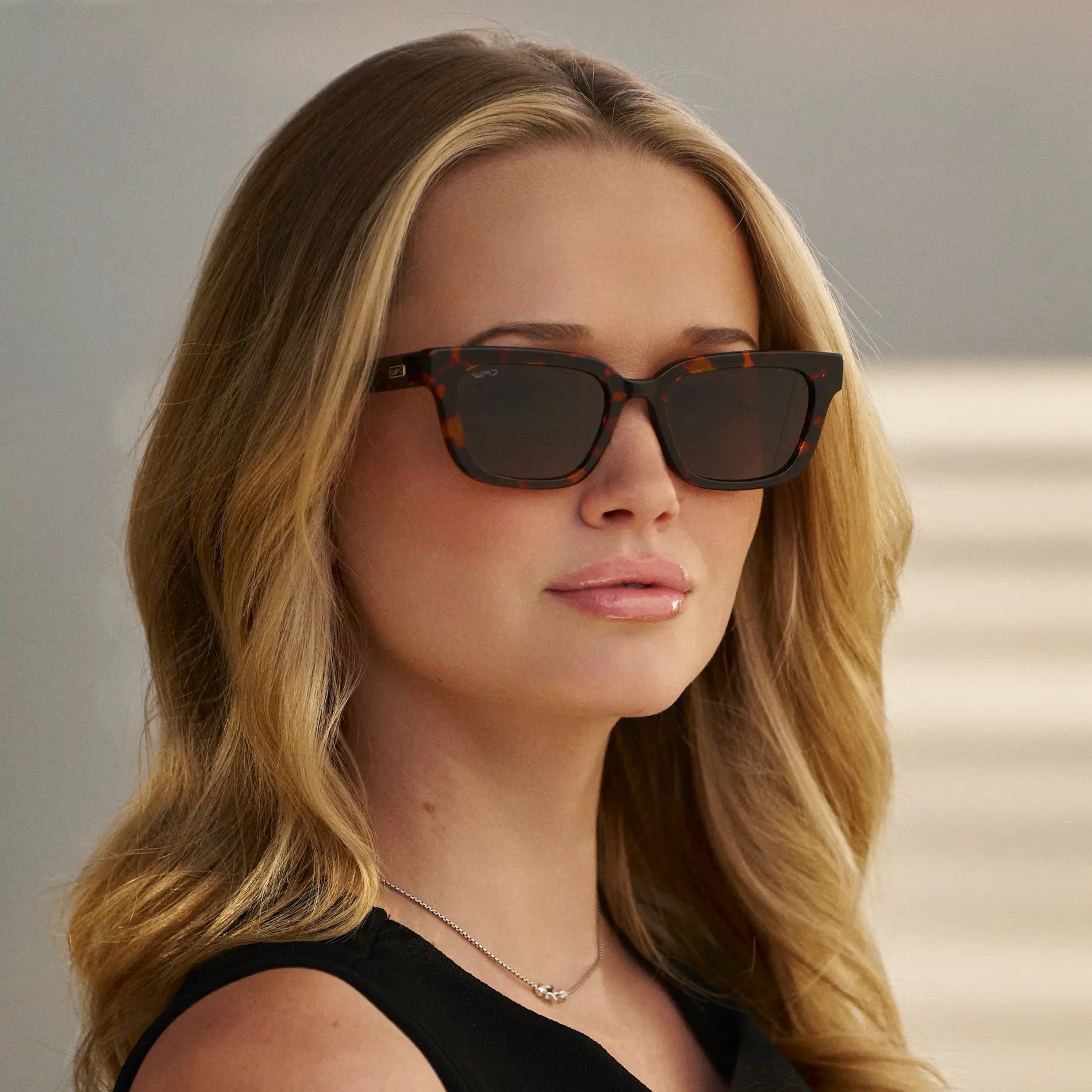 Vivian | 1116 Polarized