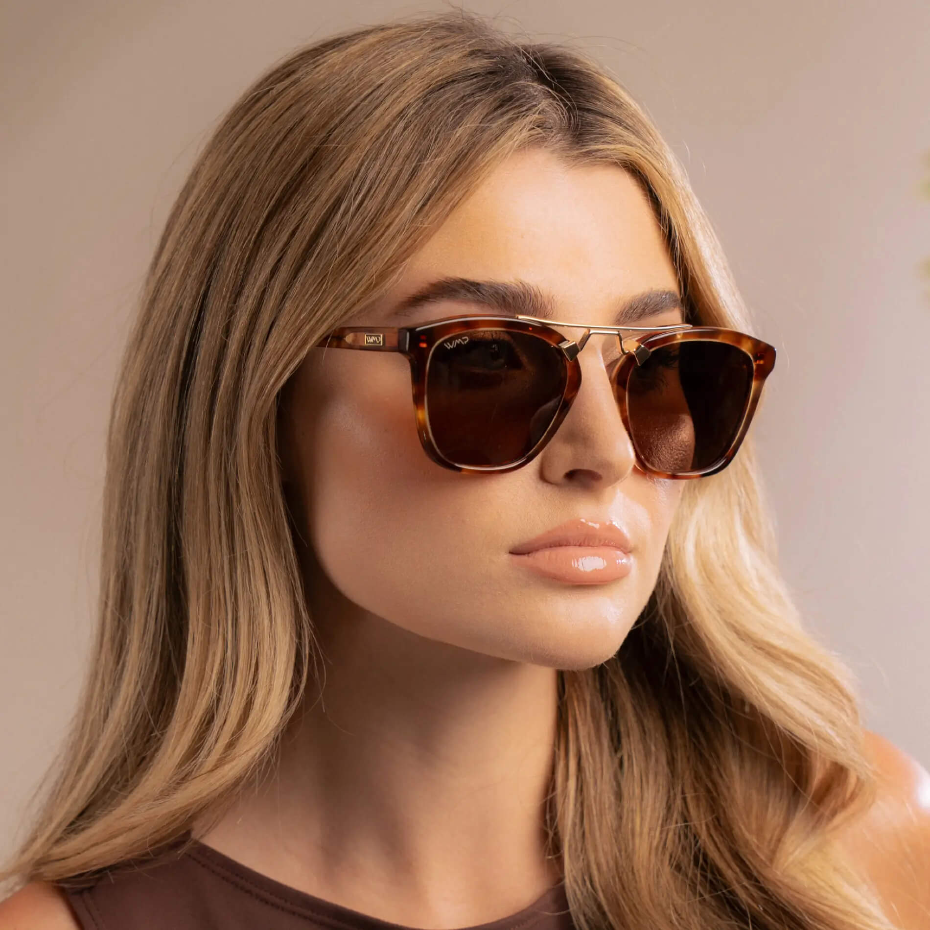 Demi | 1064 Polarized